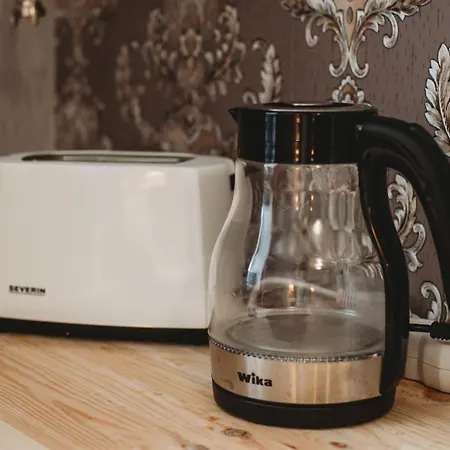 Old Town Private Room, Shared Bath - D * Tallinn