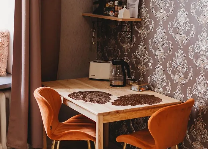 Old Town Private Room, Shared Bath - D * Tallinn