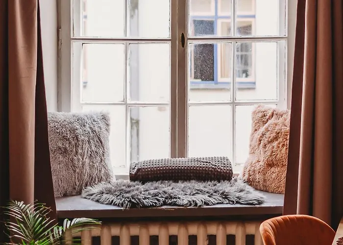 Apartamento Old Town Private Room, Shared Bath - D Tallin