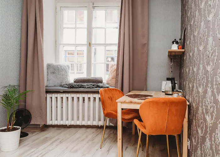 Apartamento Old Town Private Room, Shared Bath - D *